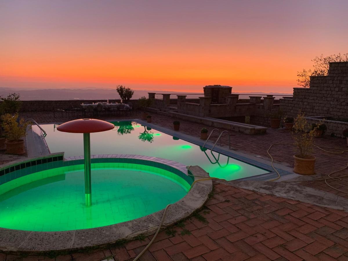 Villa Celaj “The Castle” Kruje Exterior photo
